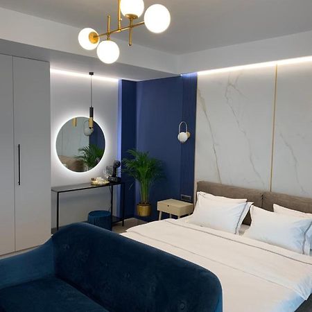 Luxury Saphir Gold Mamaia Nord Apartment Exterior photo